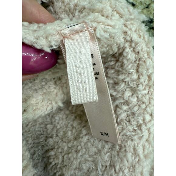 SKIMS Cozy Knit Fuzzy Soft Bralette Crop Tank Women Color Pink Size S/M - Picture 4 of 4